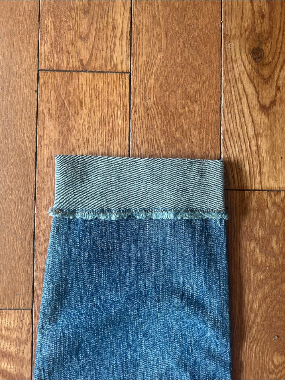 Kut from the Kloth women’s ankle cropped jeans - Picture 9 of 11